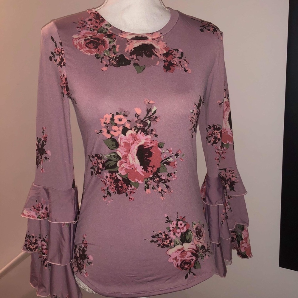 LAYERED RUFFLE LONG BELL SLEEVE TOP - Picture 4 of 6